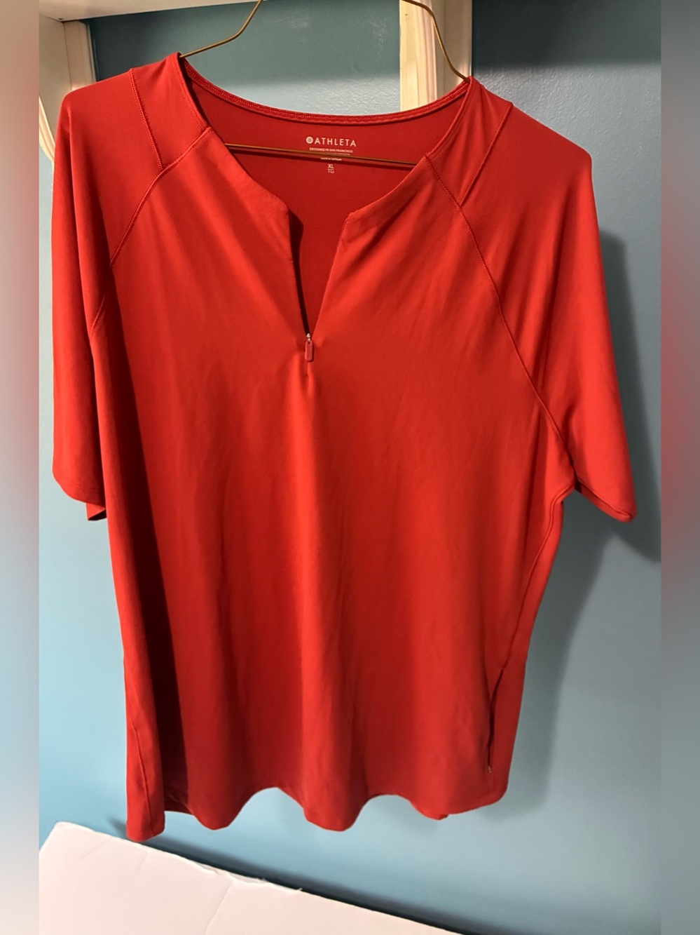 Athleta Zip Neck Short Sleeve Top - Rust/Terracotta - XL - Pre-Loved